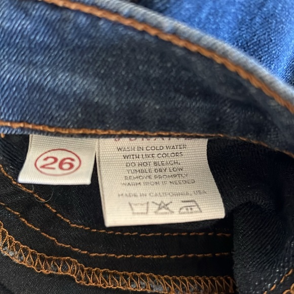 J Brand Women’s Cropped Jeans NWT - Picture 9 of 10